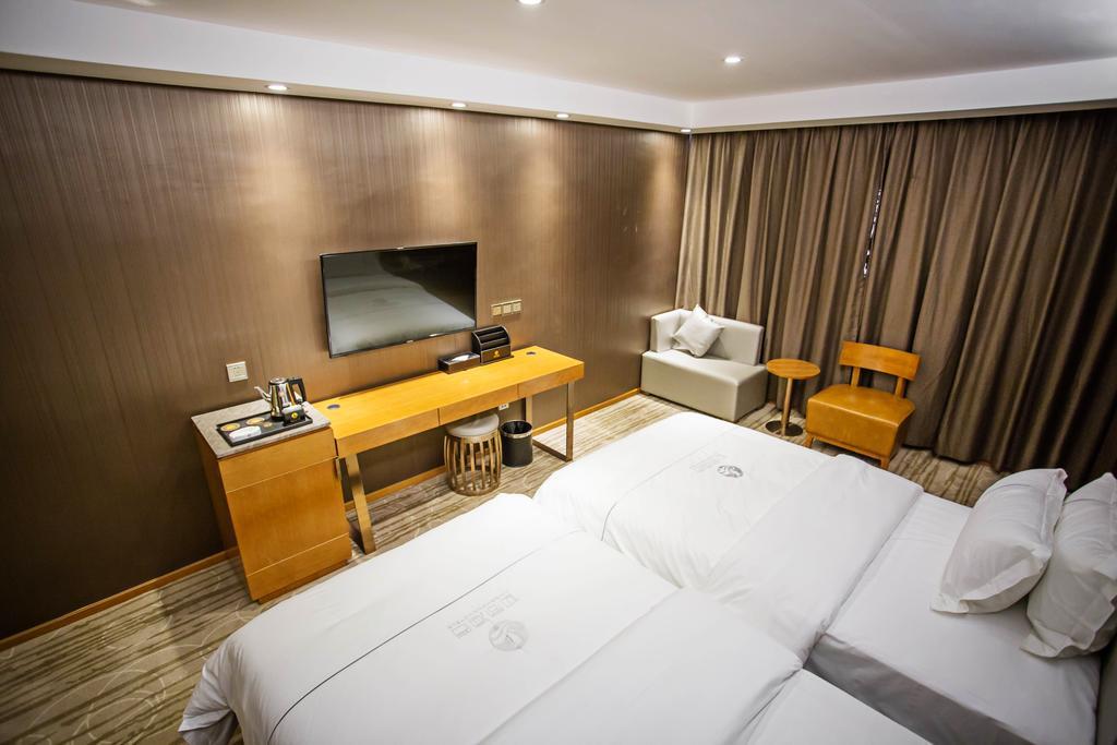 Insail Hotel Zhuhai Room photo