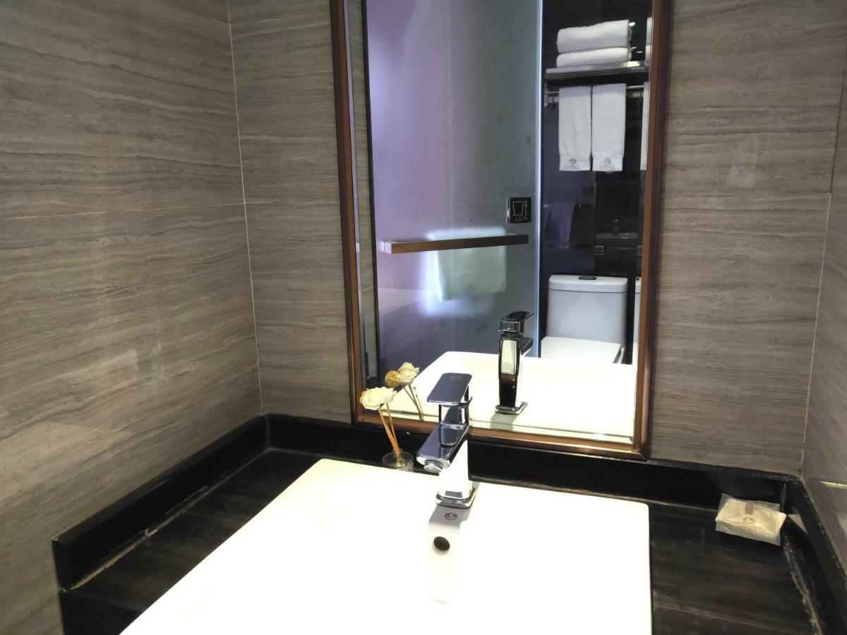 Insail Hotel Zhuhai Exterior photo